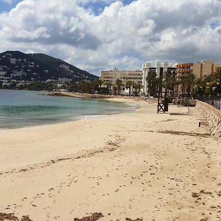 Hostal Mayol Santa Eularia des Riu Exteriér fotografie